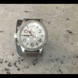 Men’s Nixon watch leather band